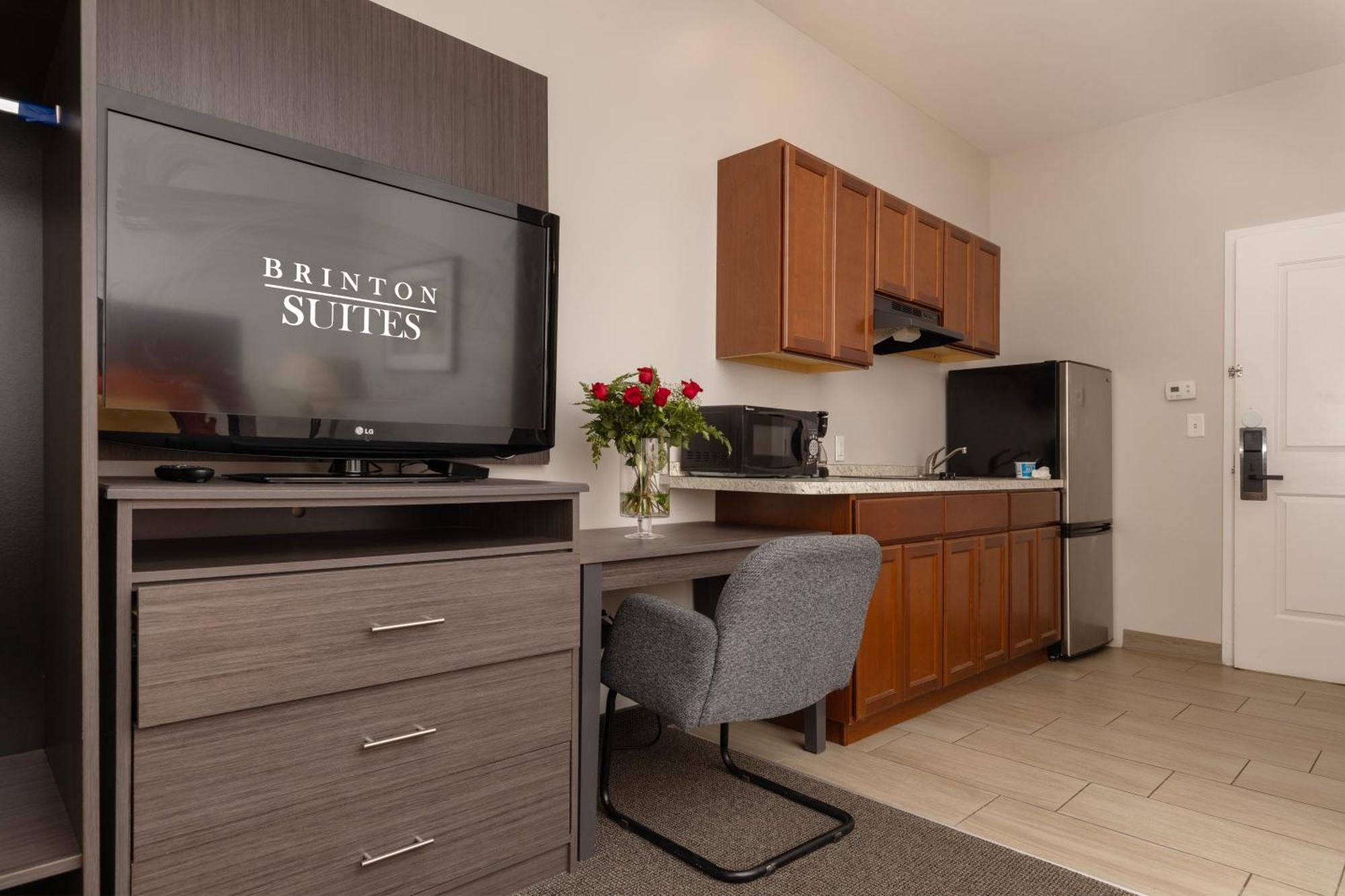 Brinton Suites 韦斯特切斯特 外观 照片